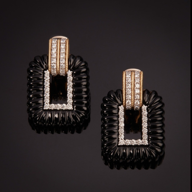 Nodo D'amore, Hard stone and diamond earrings